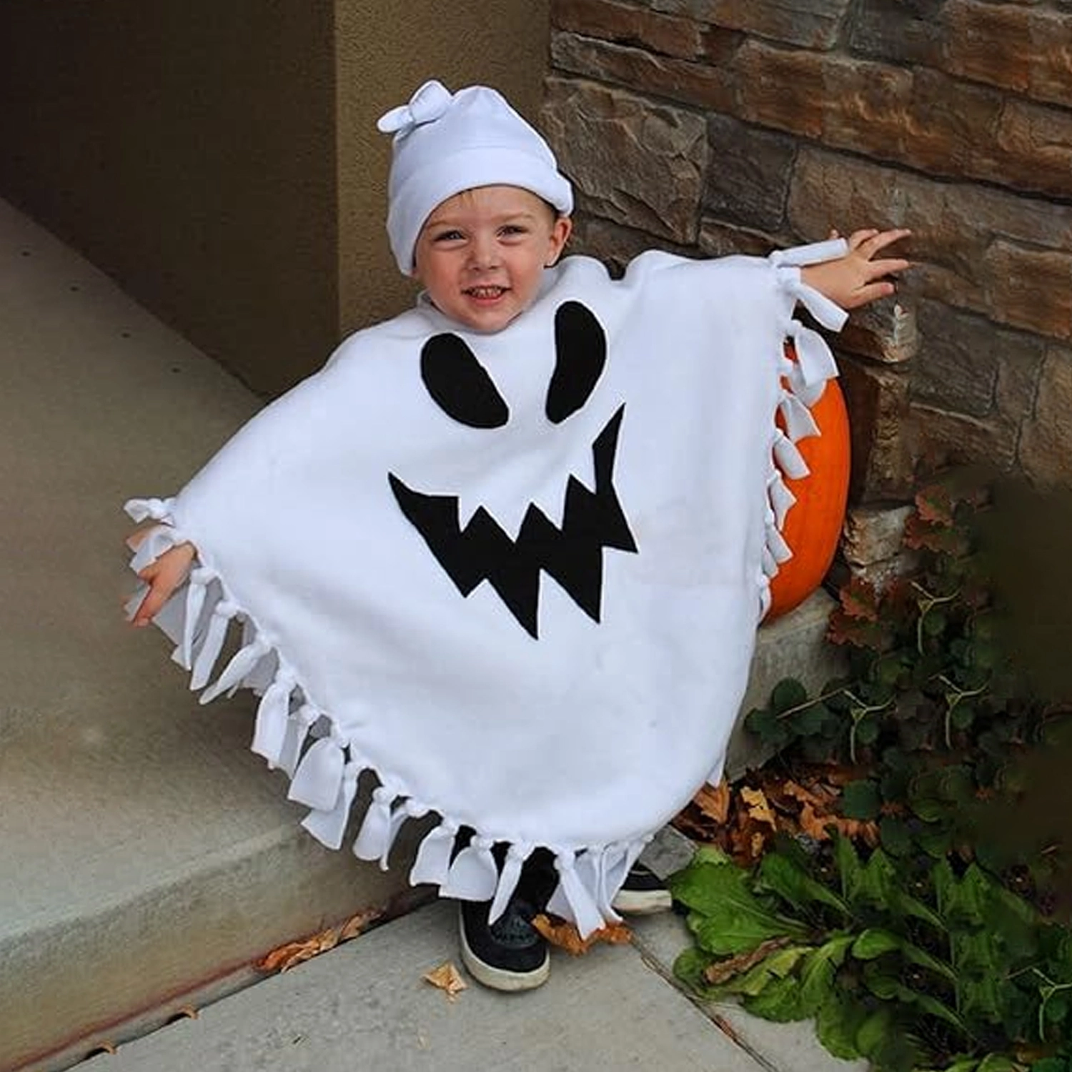 Halloween Ghost Costume - 3-5 years