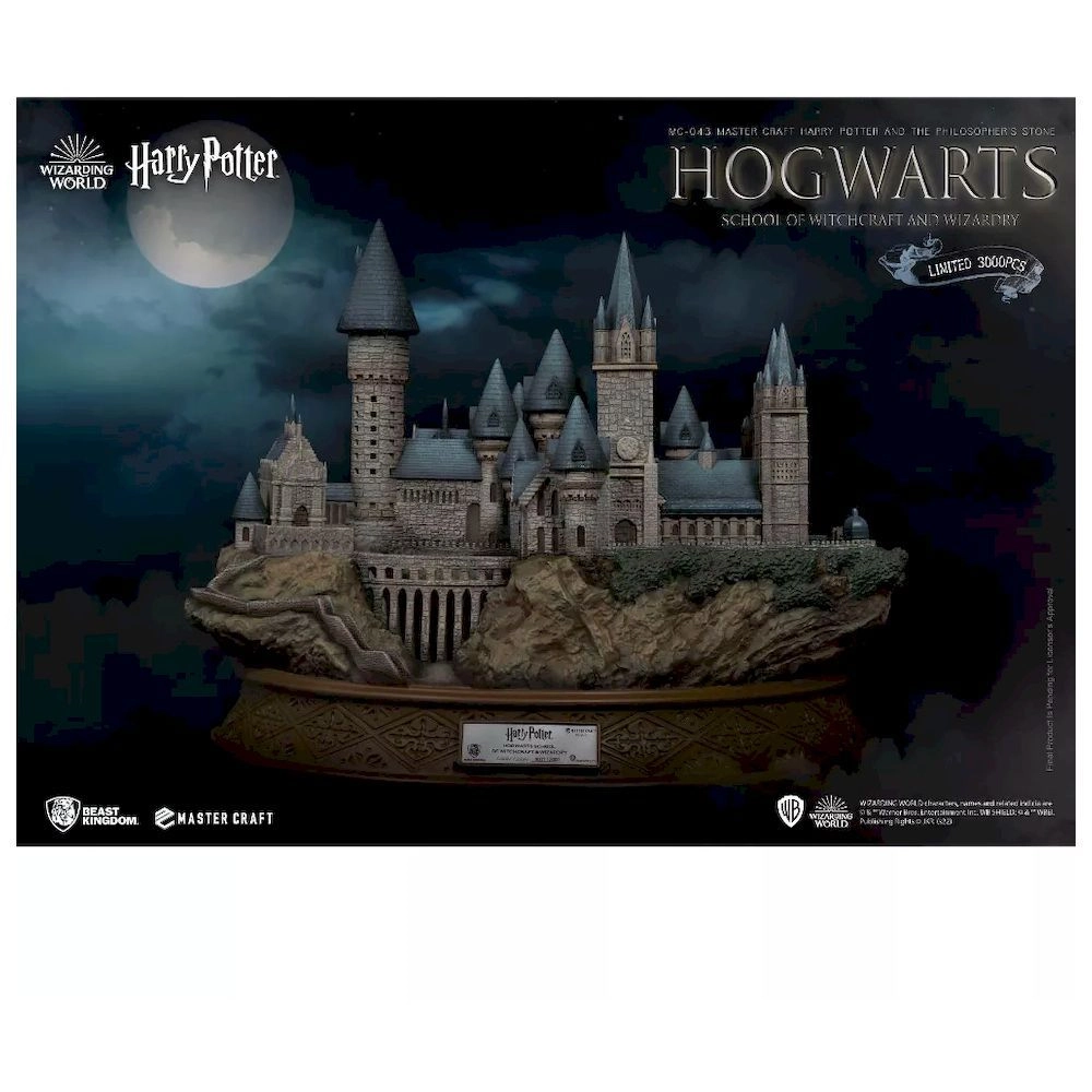 Beast Kingdom Mastercraft Harry Potter Hogwarts School of Witchcraft & Wizardry Statue - 41 cm (MC-043)