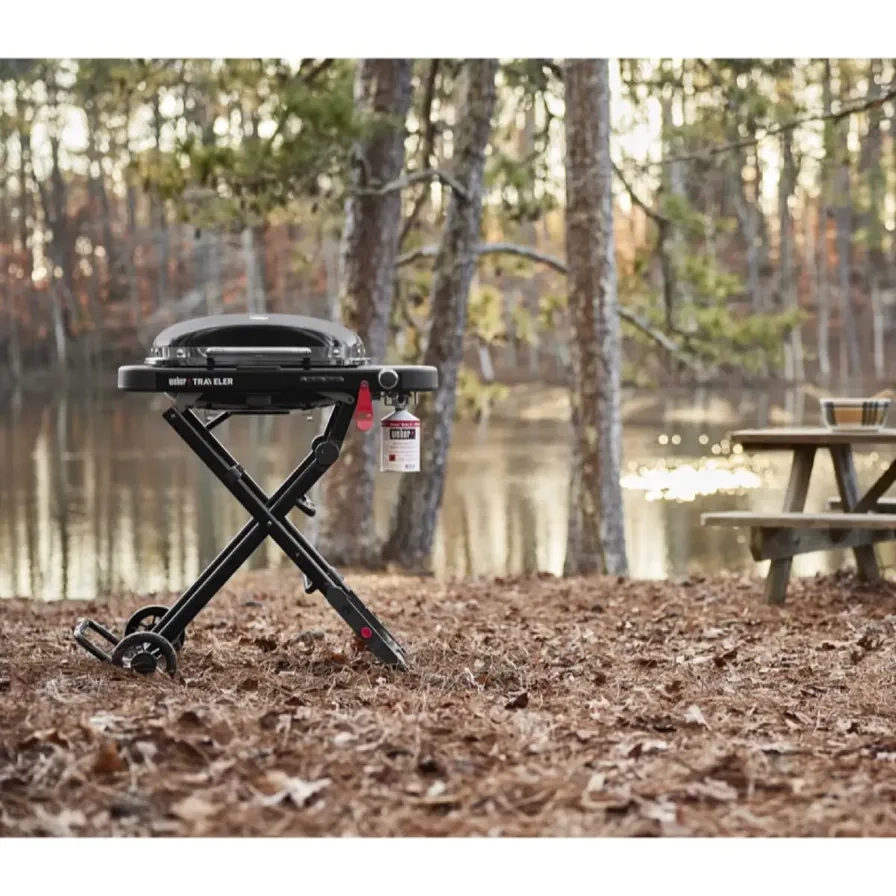Weber Traveler Compact Gas Grill - gas