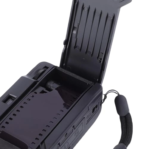 35mm Film Camera - 28mm f/8