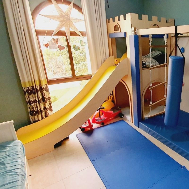 Castle Tower with Monkey Bars - Suitable for 4 years and above