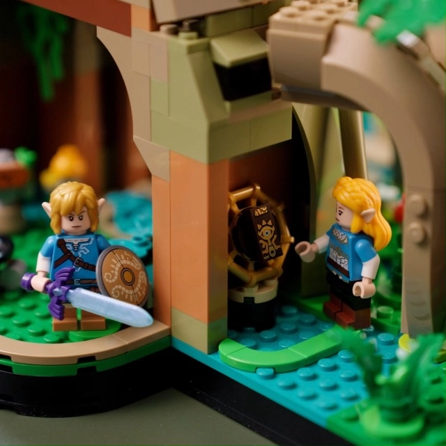 The Legend of Zelda Great Deku Tree - 2-in-1 2500-piece 4 minifigures