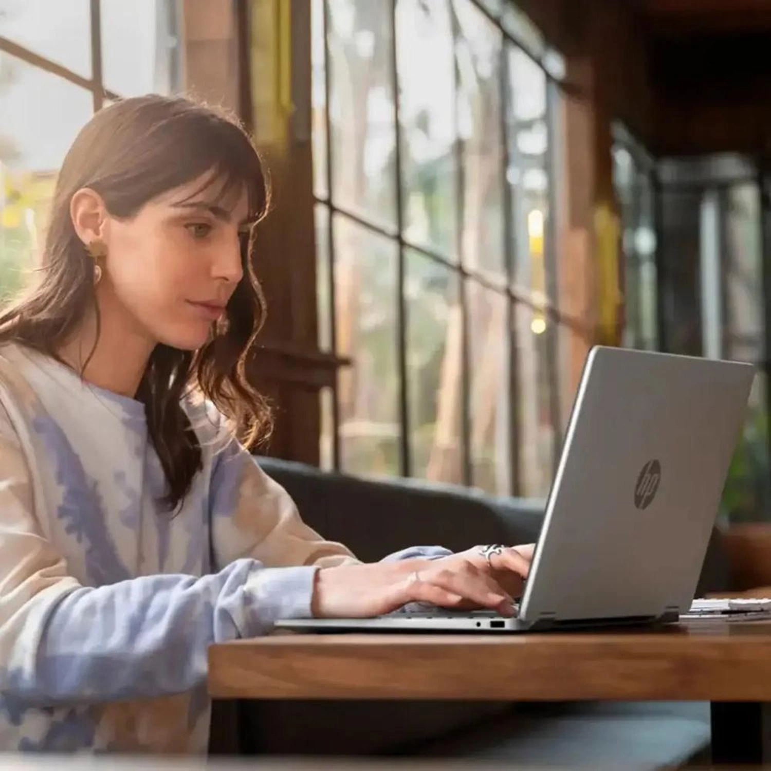 OmniBook 5 Flip B86Q7UA#ABA - 14'' Core 7-150U 16GB DDR5 512GB SSD