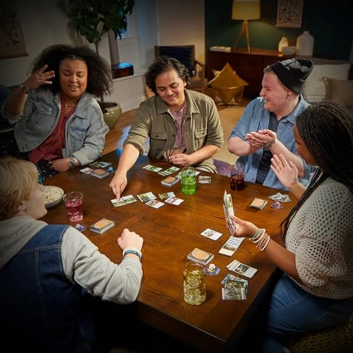 Magic: The Gathering: Ravnica: Clue Edition - Card Game