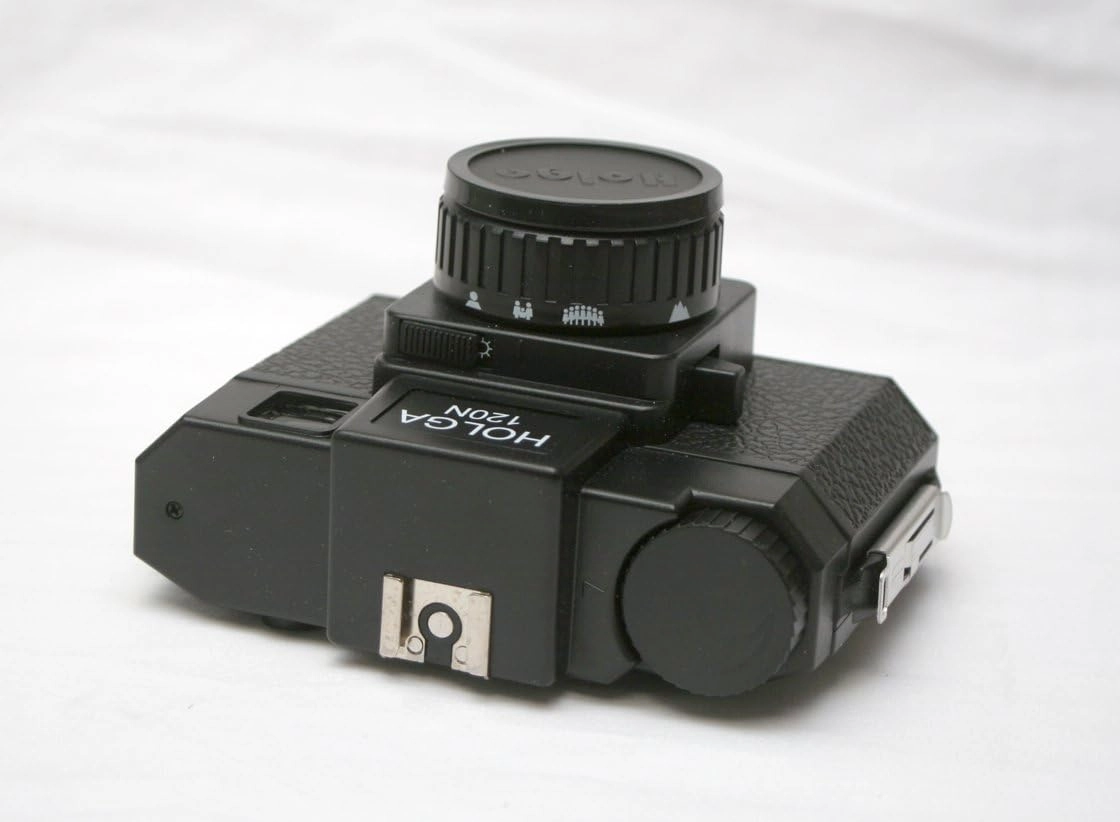 120N - 120 Medium Format Plastic