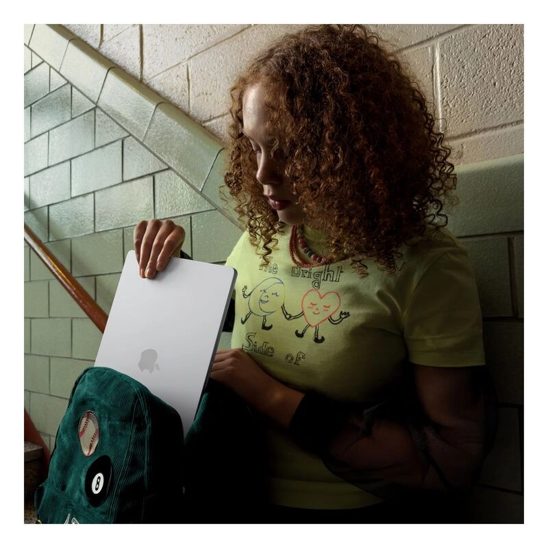 MacBook Air MDVQ4AB/A - 15'' M5 Air 16GB DDR4 512GB SSD