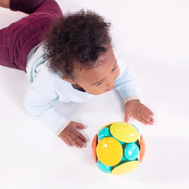 Wobble Bobble Crawl & Chase Ball - 3 months