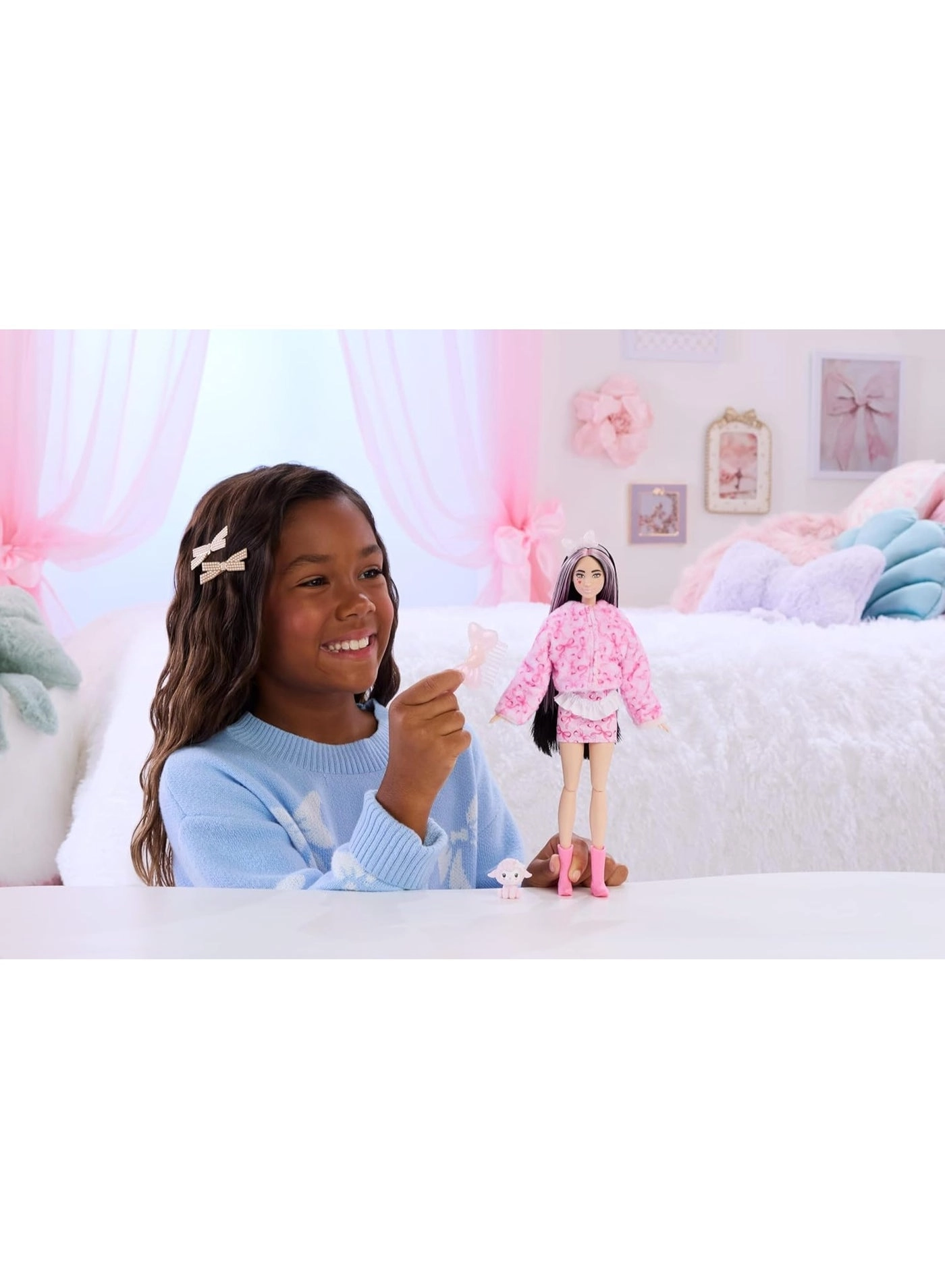 Barbie Cutie Reveal Cozy Cute Tees - Lamb in “Dream” T-shirt Pink-Streaked Blond Hair Blue Eyes Ages 3+