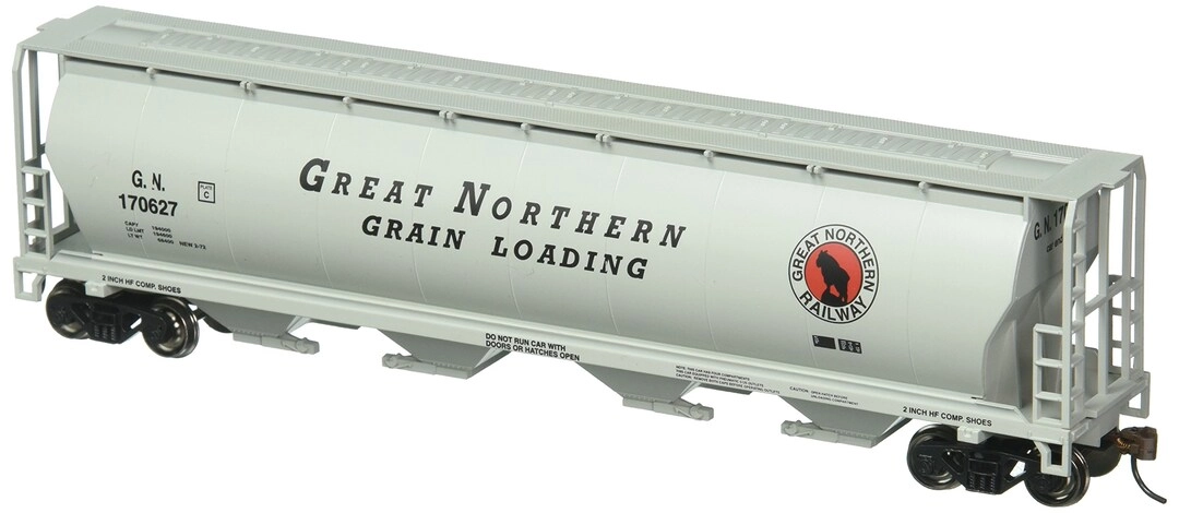 Bachmann Trains Canadian 4 Bay Cylindrical Grain Hopper - HO Scale