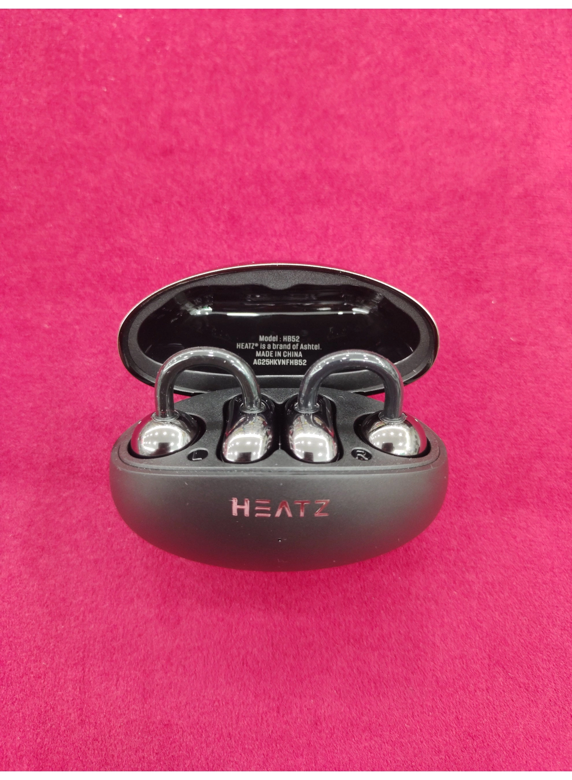 HB52 Wireless Earbud