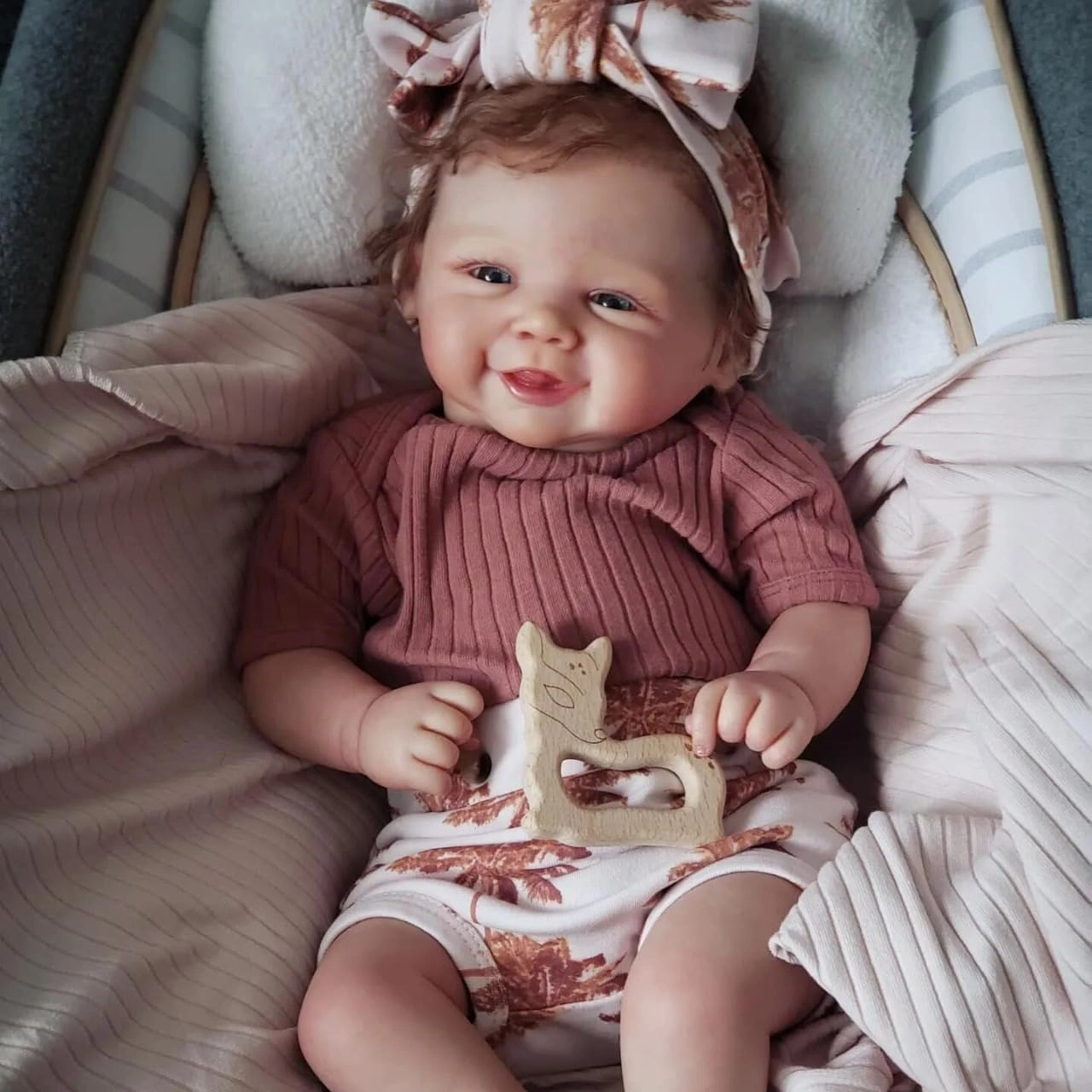 Reborn Bebe - 20 inches Vinyl Ages 3+