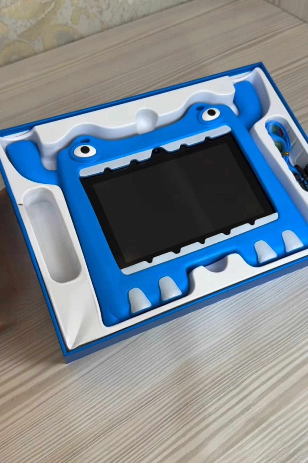 Tab 73 - 6GB 7.0" 128GB