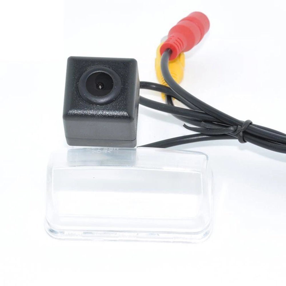 Car Rearview Camera - 728 x 512 pixels