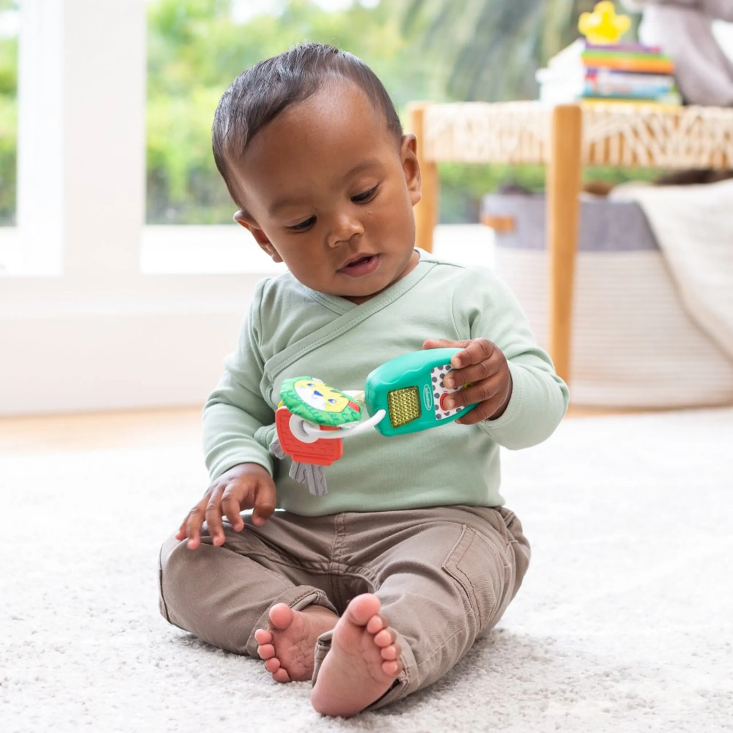 Lights & Music Busy Key Set - Suitable for 3 months and above
