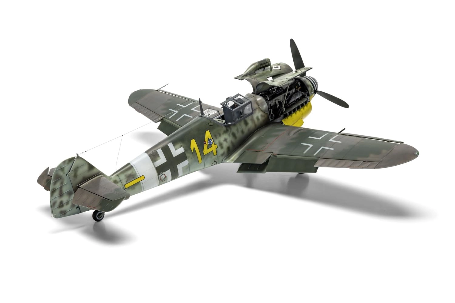Messerschmitt BF109G-5/G-6 Model Kit (A17003) - 1:24