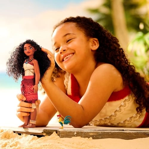 Moana 2 Singing Doll - Poseable Sings 'We're Back' Includes Hei Hei Figure