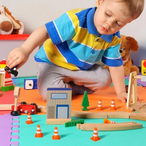 Mini Traffic Cones - 4 - 6 years 40 pieces