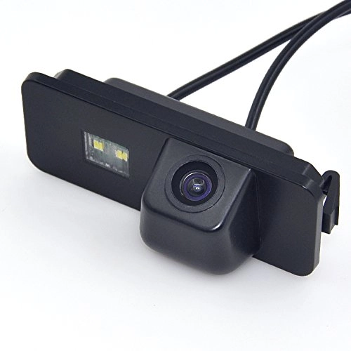 Car Rearview Camera - 728 x 512 pixels
