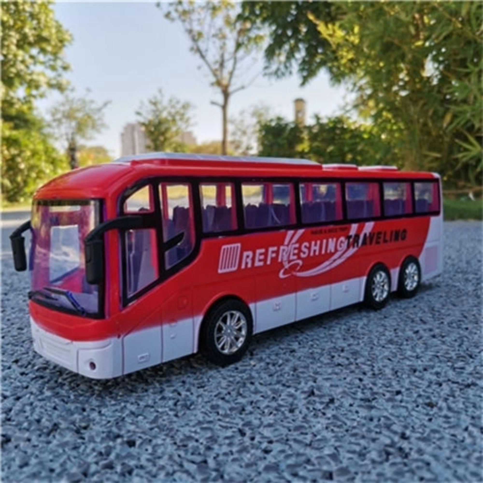School Bus - 1:16 1pcs