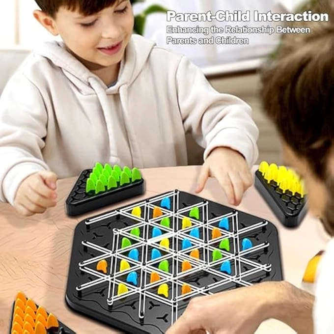 Chain Triangle Game