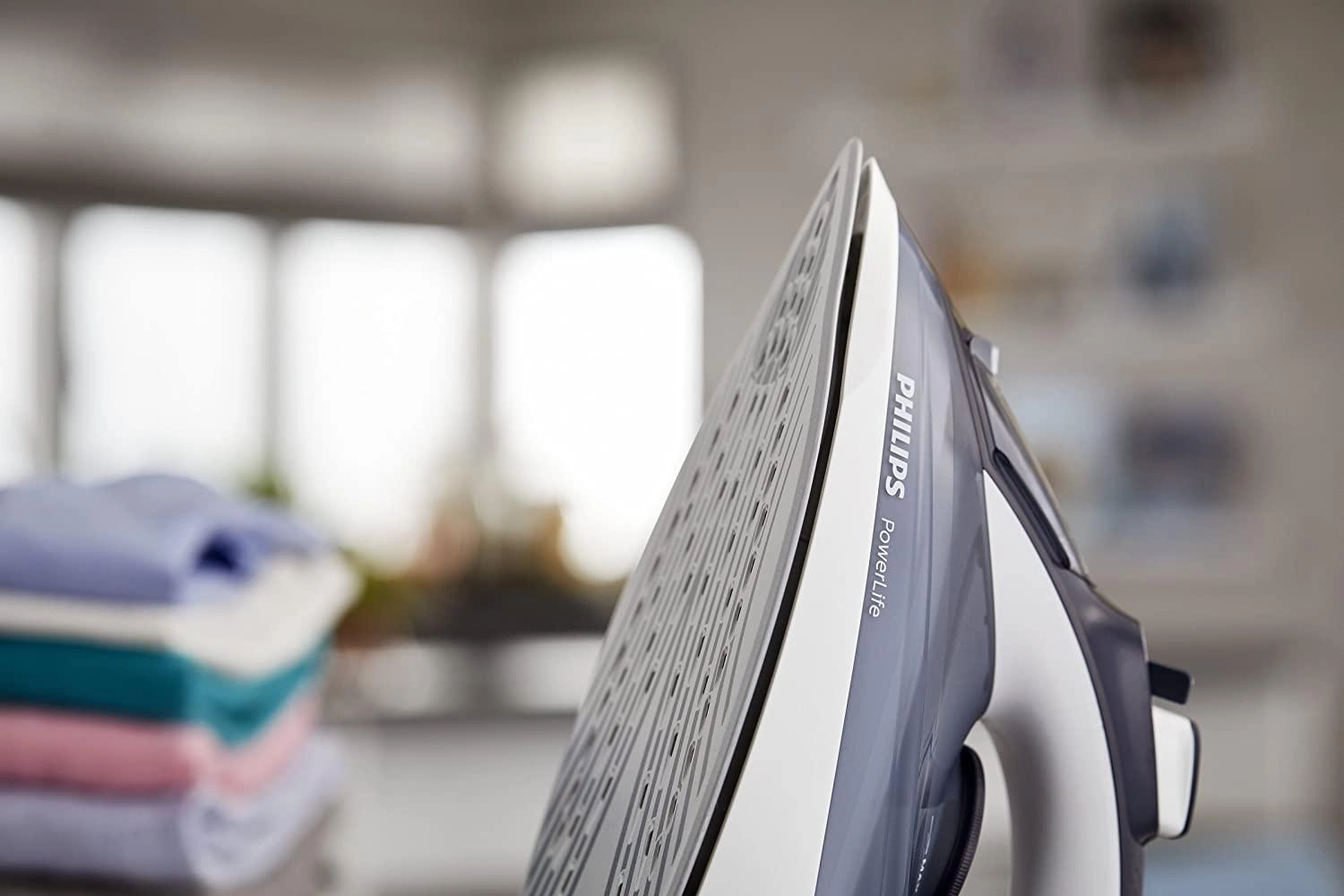 DST5010 - Steam Iron 2400 W 160 g