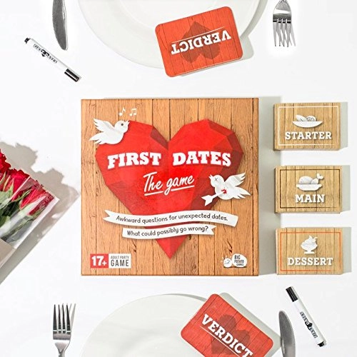 The Official First Dates Game - English 17 years and up