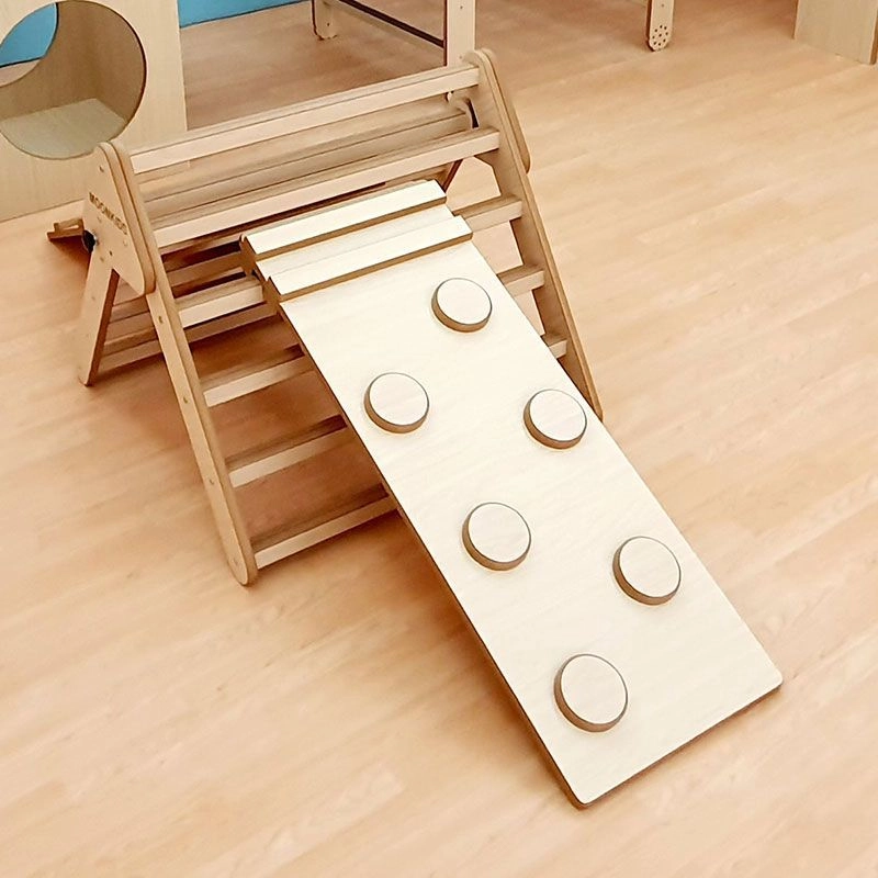 Pikler Triangle - 6 Months