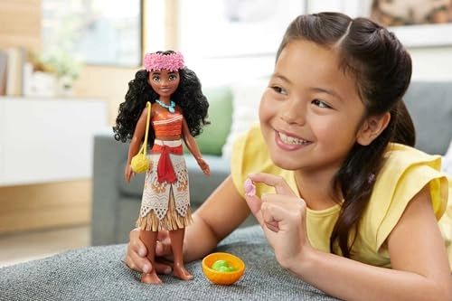 Moana Fashion Doll - Articulated Adventure Outfit
