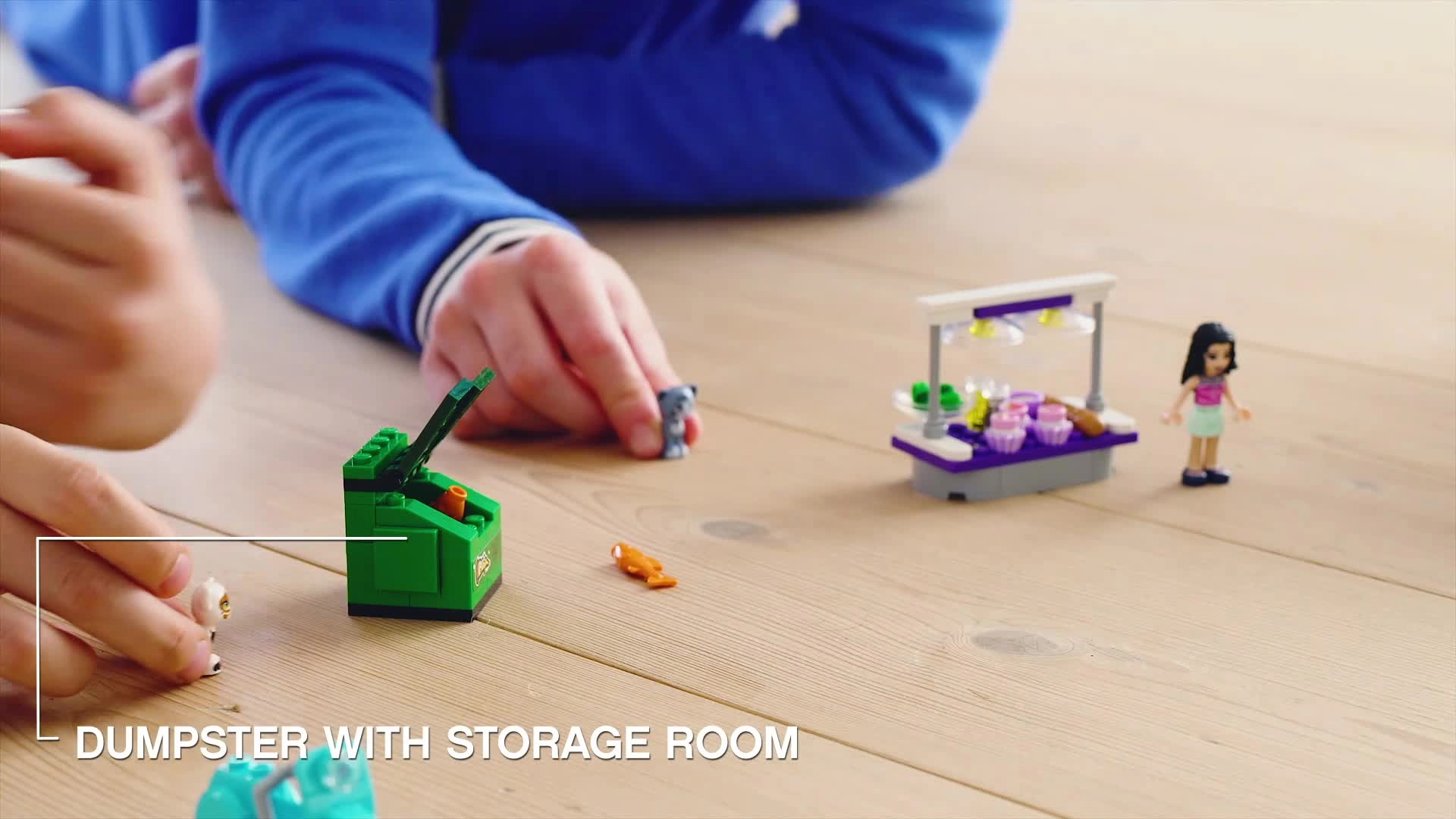 Friends Heartlake City Restaurant