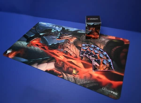 Kamigawa Neon Dynasty Deck Box - 100+ cards