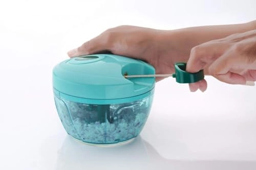 Mini Handy Vegetable Chopper - 550ml Triple-layer blades