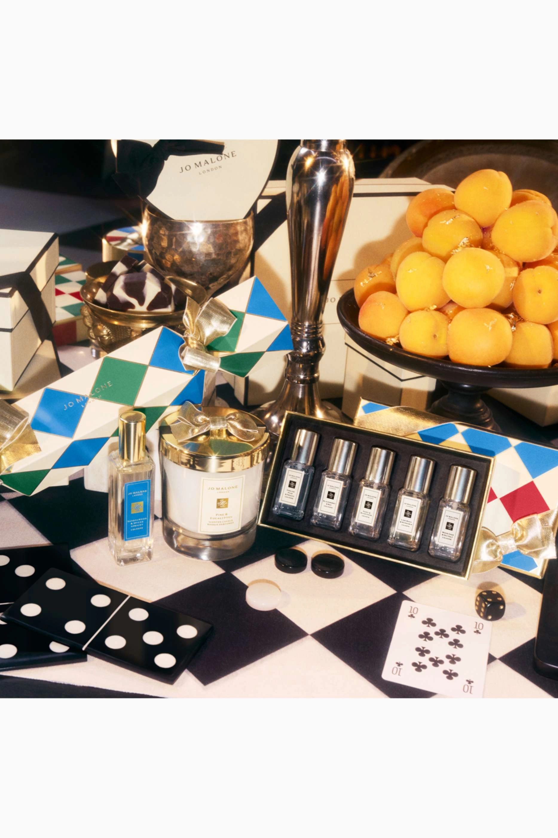 English Pear & Freesia - 9ml + Wood Sage & Sea Salt - 9ml + Lime Basil & Mandarin - 9ml + Peony & Blush Suede - 9ml + Blackberry & Bay - 9ml