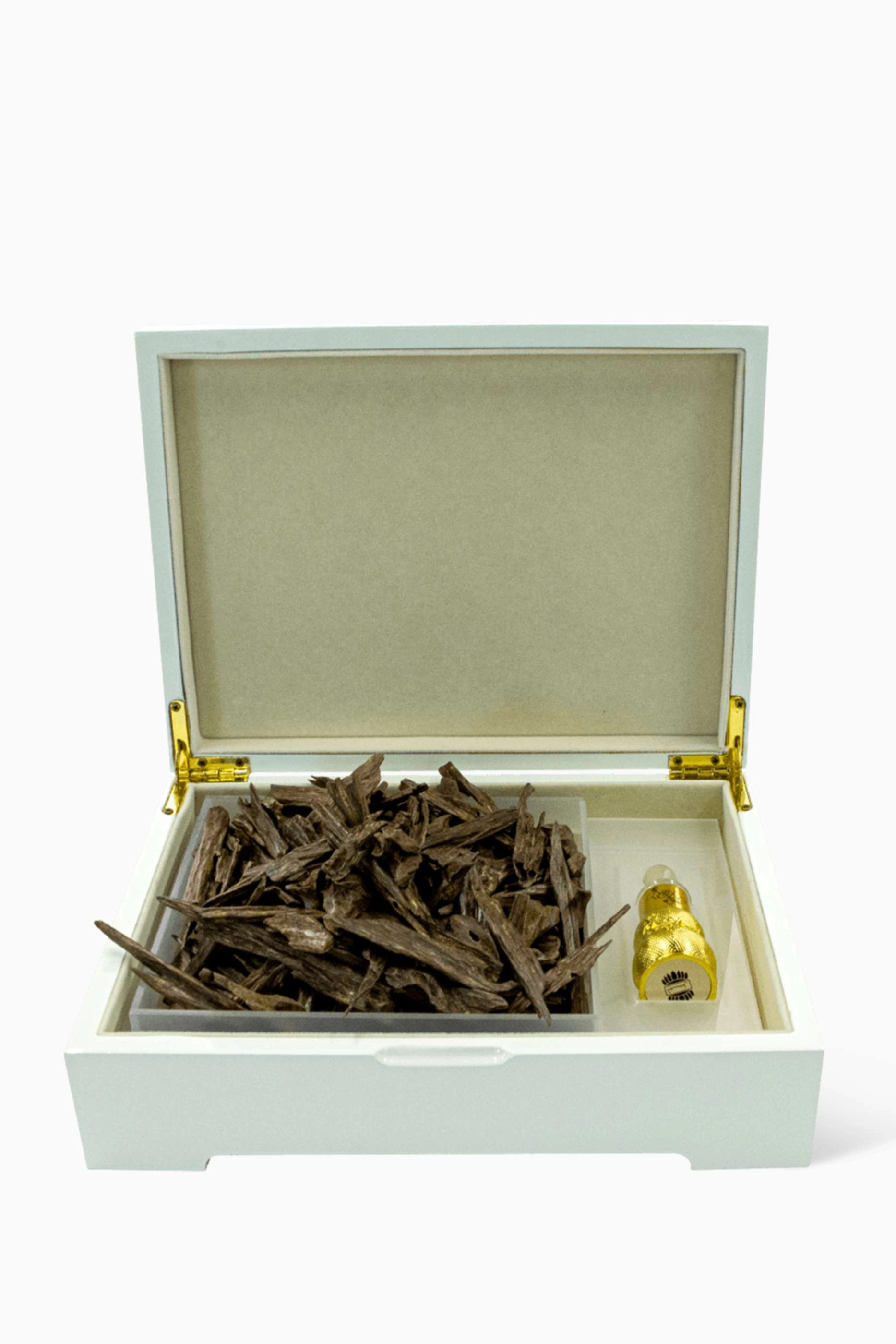 Ajmal Perfumes Raw Hindi Agarwood Gift Box