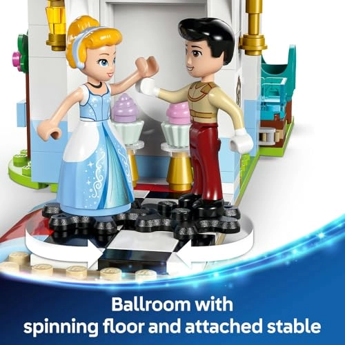 LEGO Disney Cinderella's Castle & Horse Carriage 43275