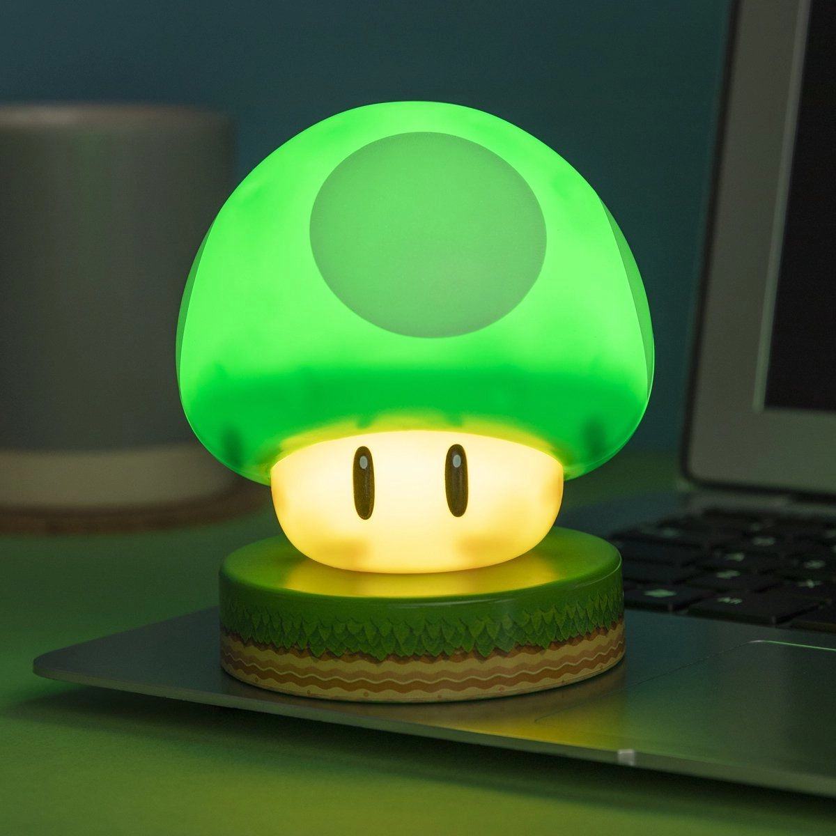 1Up Mushroom Icon Light - Lighting & Clocks green