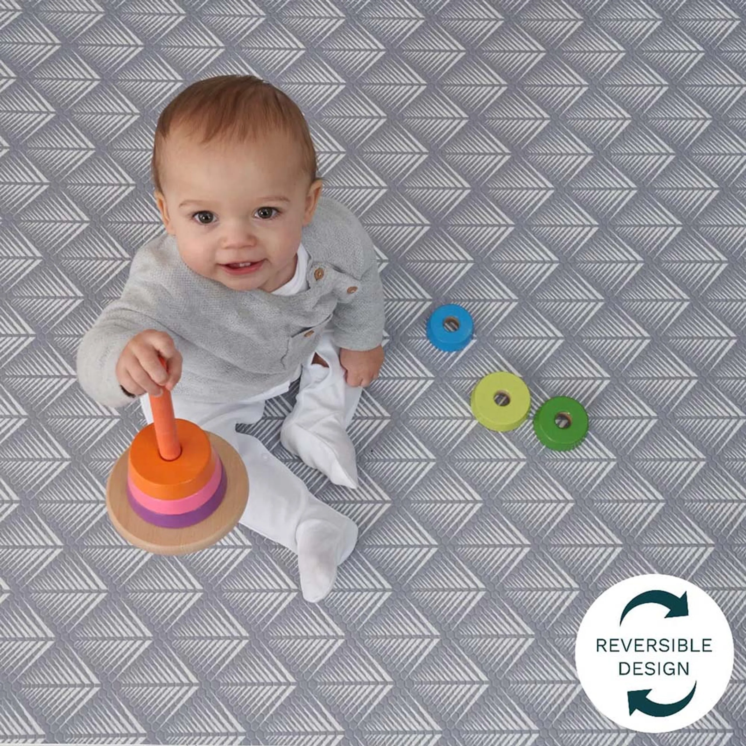 Luxury Padded XL Playmat - Fan 0 month