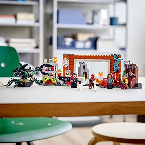 Marvel Spider-Man at the Sanctum Workshop (76185)