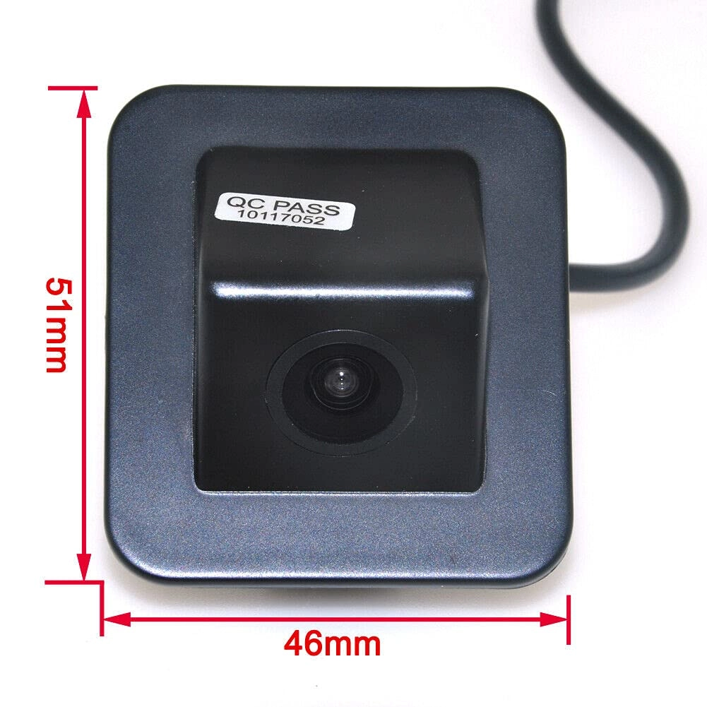 Rear View Reverse Backup Tracks Camera - 728 x 512