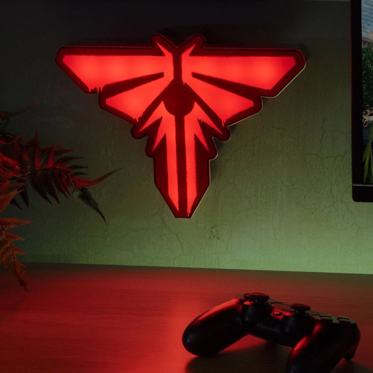 Firefly Logo Light - red and white