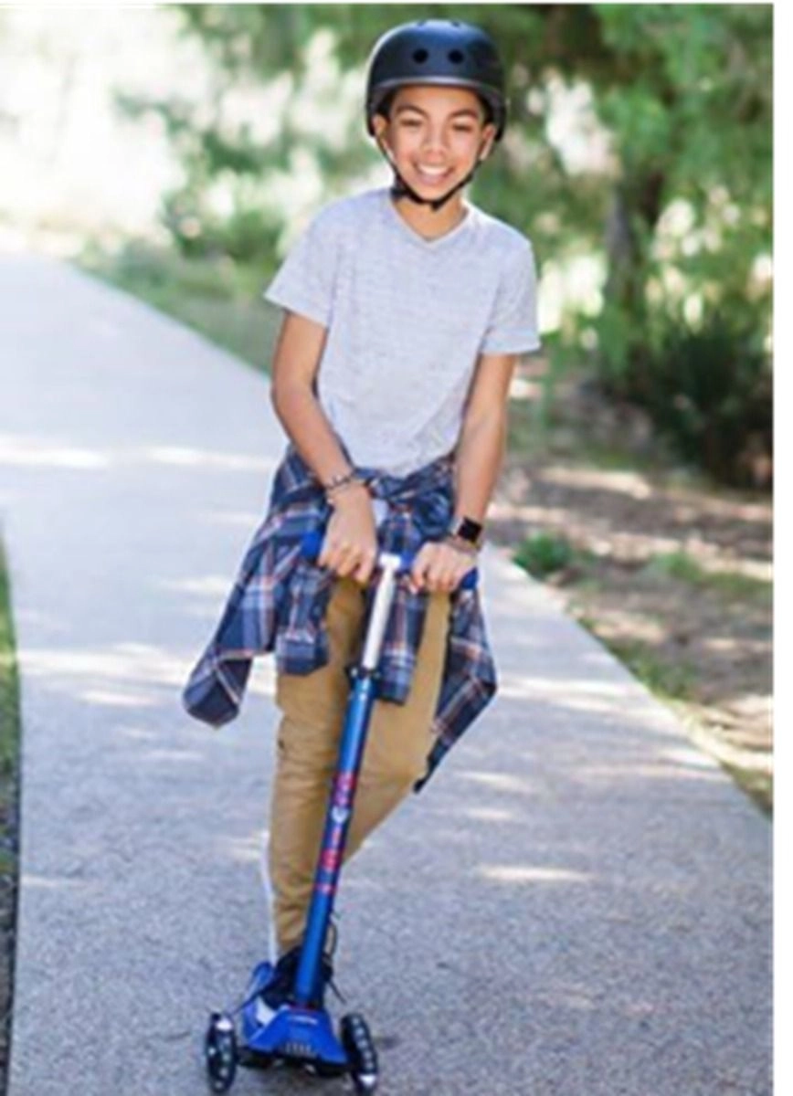 Maxi Deluxe 3-Wheel Kick Scooter – 120/80 mm LED