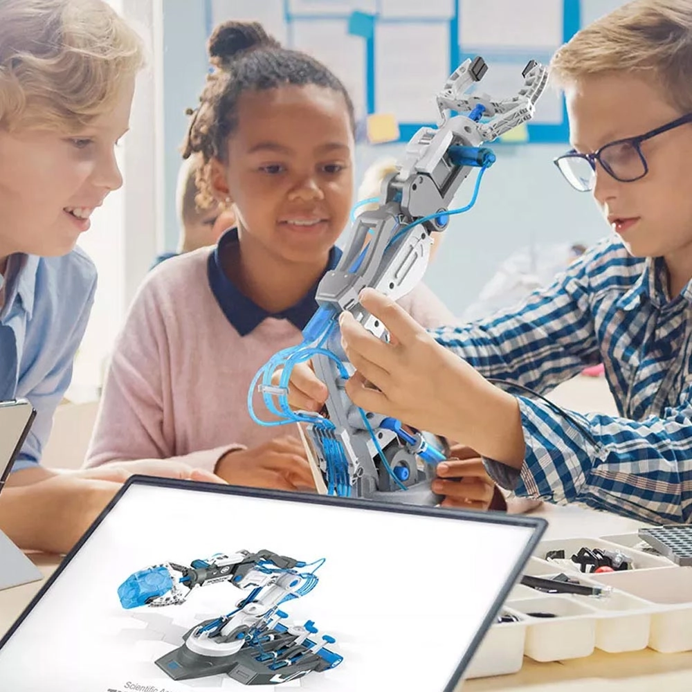 3-In-1 Mechanical/Robotic Arm Toy - 220 pcs Hydraulic