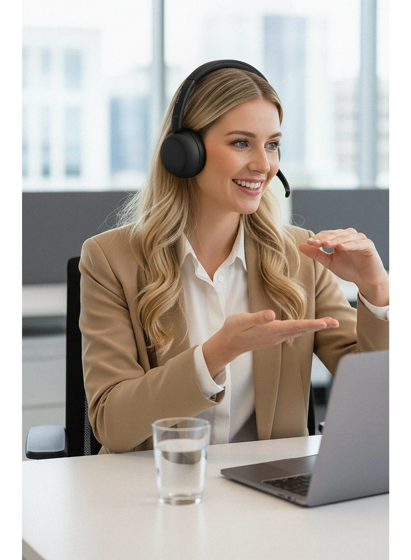 Talk Pro Wireless Headphone