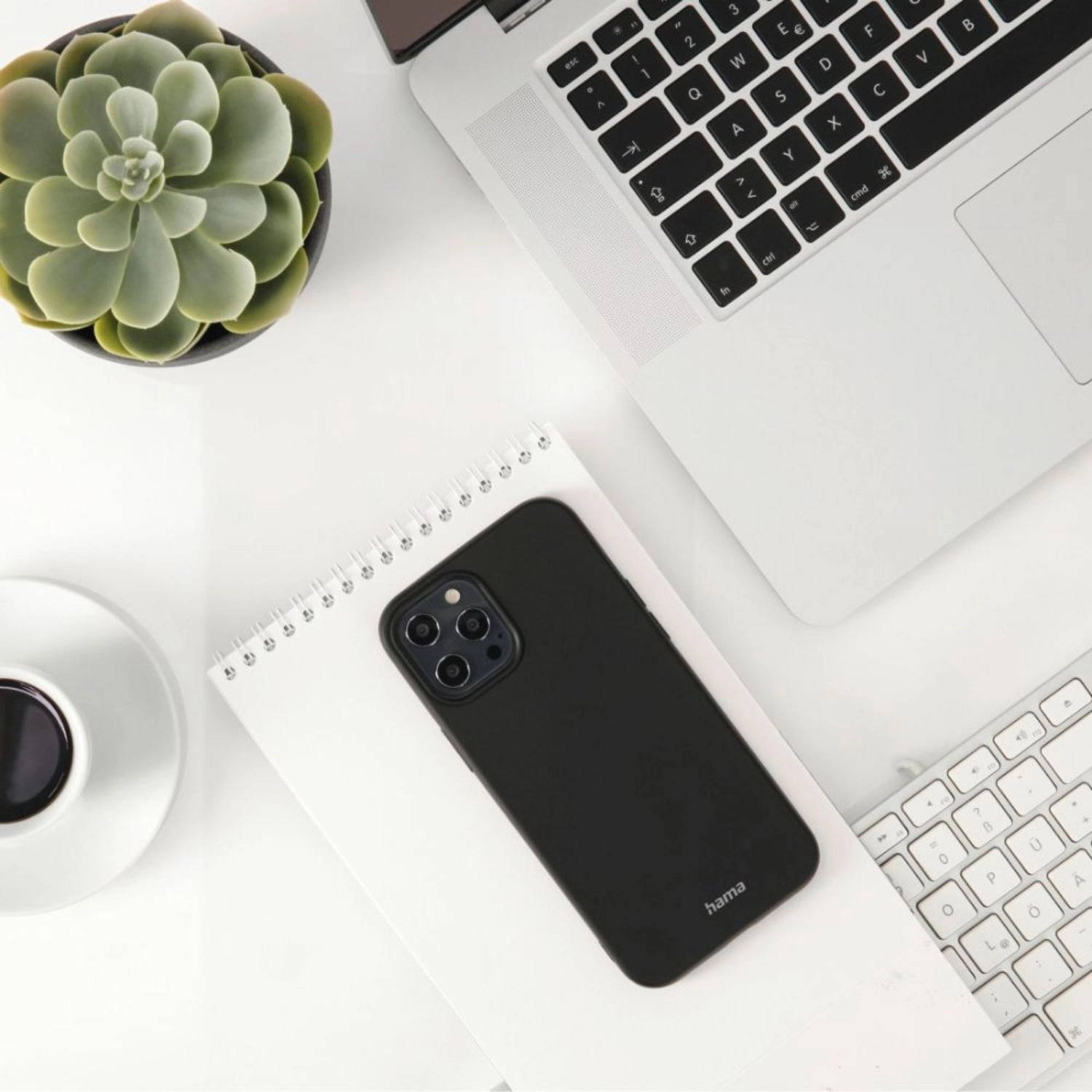 MagCase Finest Feel PRO Cover with MagSafe for iPhone 14 Pro