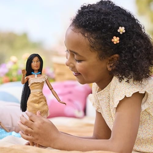 Pocahontas Classic Doll - 29 cm Plastic Ages 3+