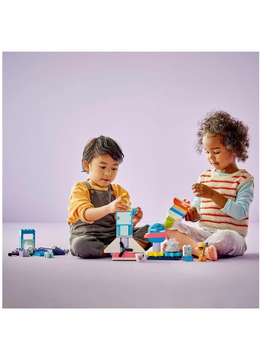 LEGO DUPLO Space Shuttle Adventure (10422) - Space