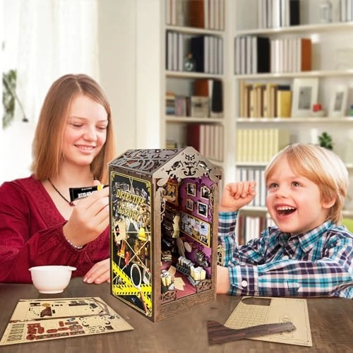 DIY Book Nook Kit - Interstellar Exploration