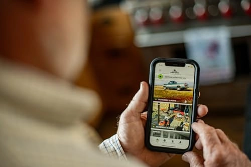 Defend Cellular Security Camera + SD Card + Rechargeable Battery + Microfiber Cleaning Cloth