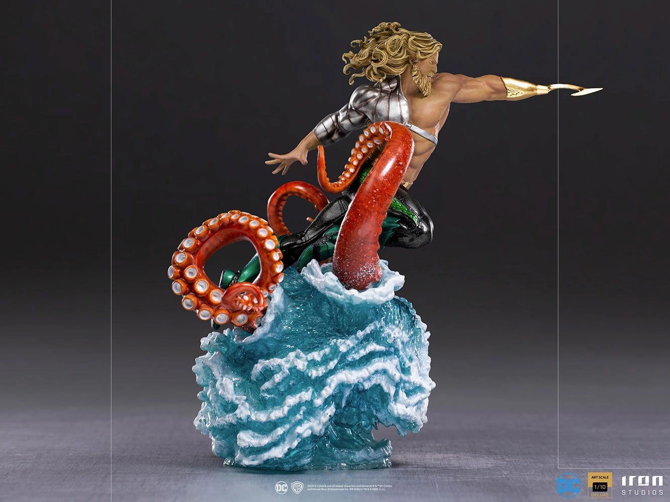 Aquaman - DC Comics - Deluxe 1:10 Scale Statue