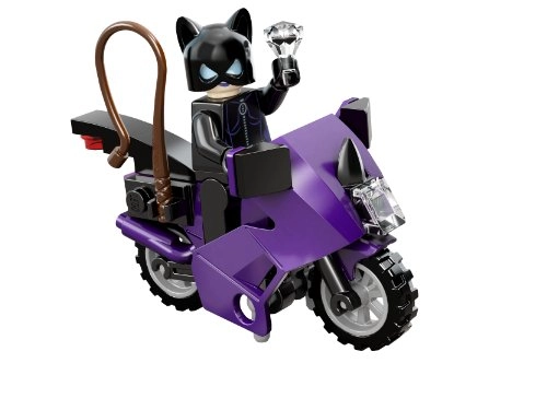 DC Catwoman Catcycle City Chase (6858) - 2 Minifigures Multicolor