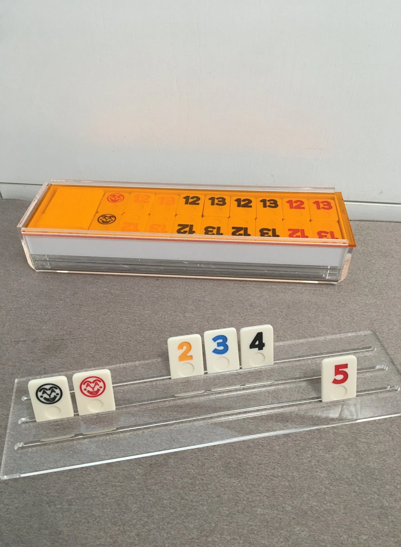 rummikub standard set - 106 Tiles 4 Racks